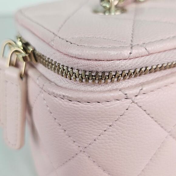 Chanel Caviar Leather Vanity with Chain 25S Crossbody Bag Light Pink - Picture 11 of 12